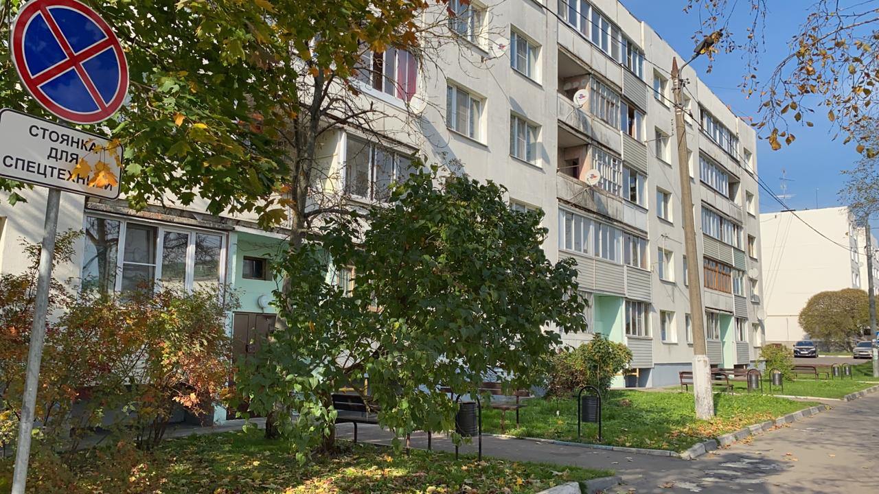 Новый этап капитального ремонта жилого дома стартовал в Кленовском