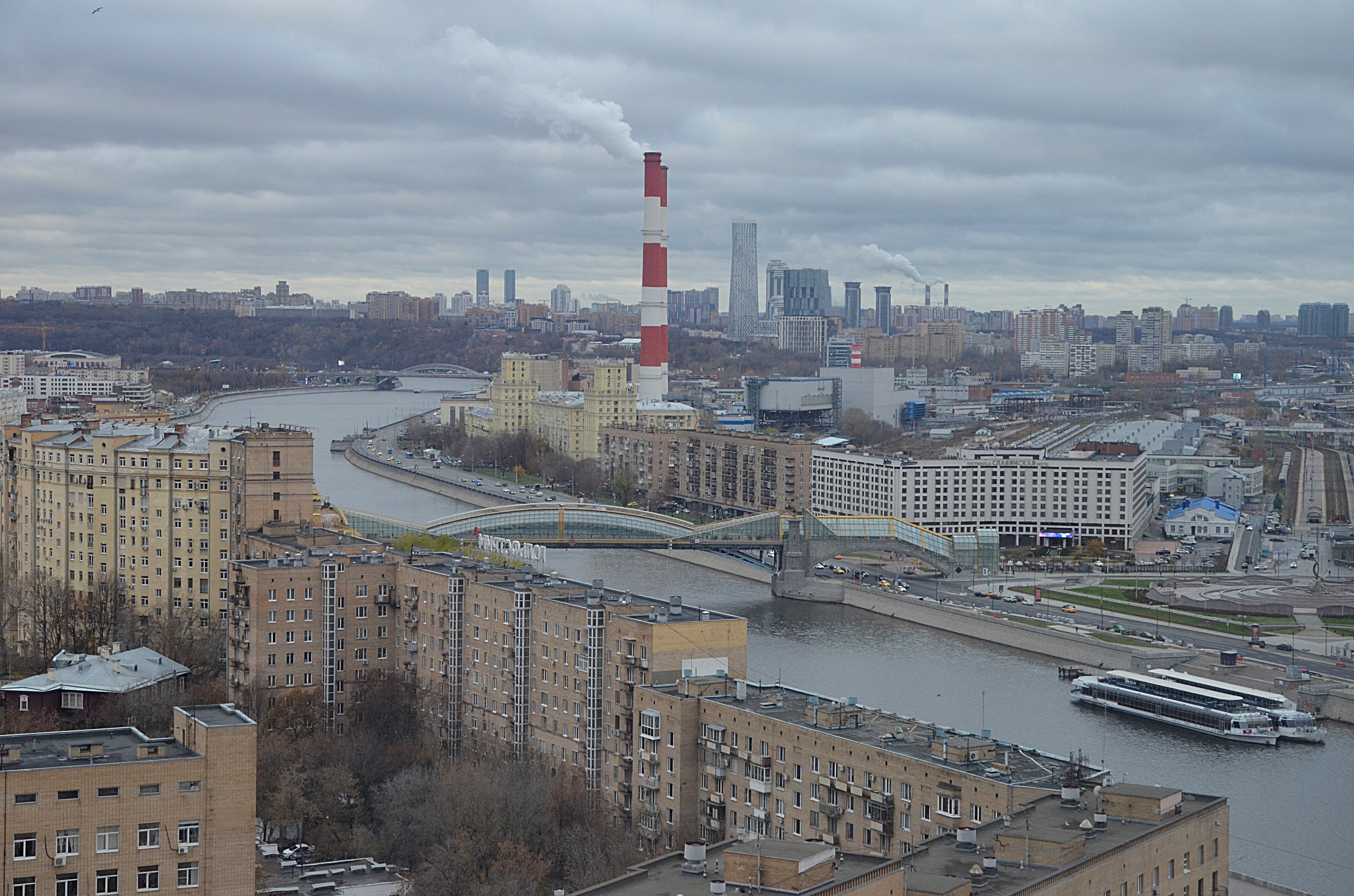 Синоптики предупредили москвичей о высоком атмосферном давлении