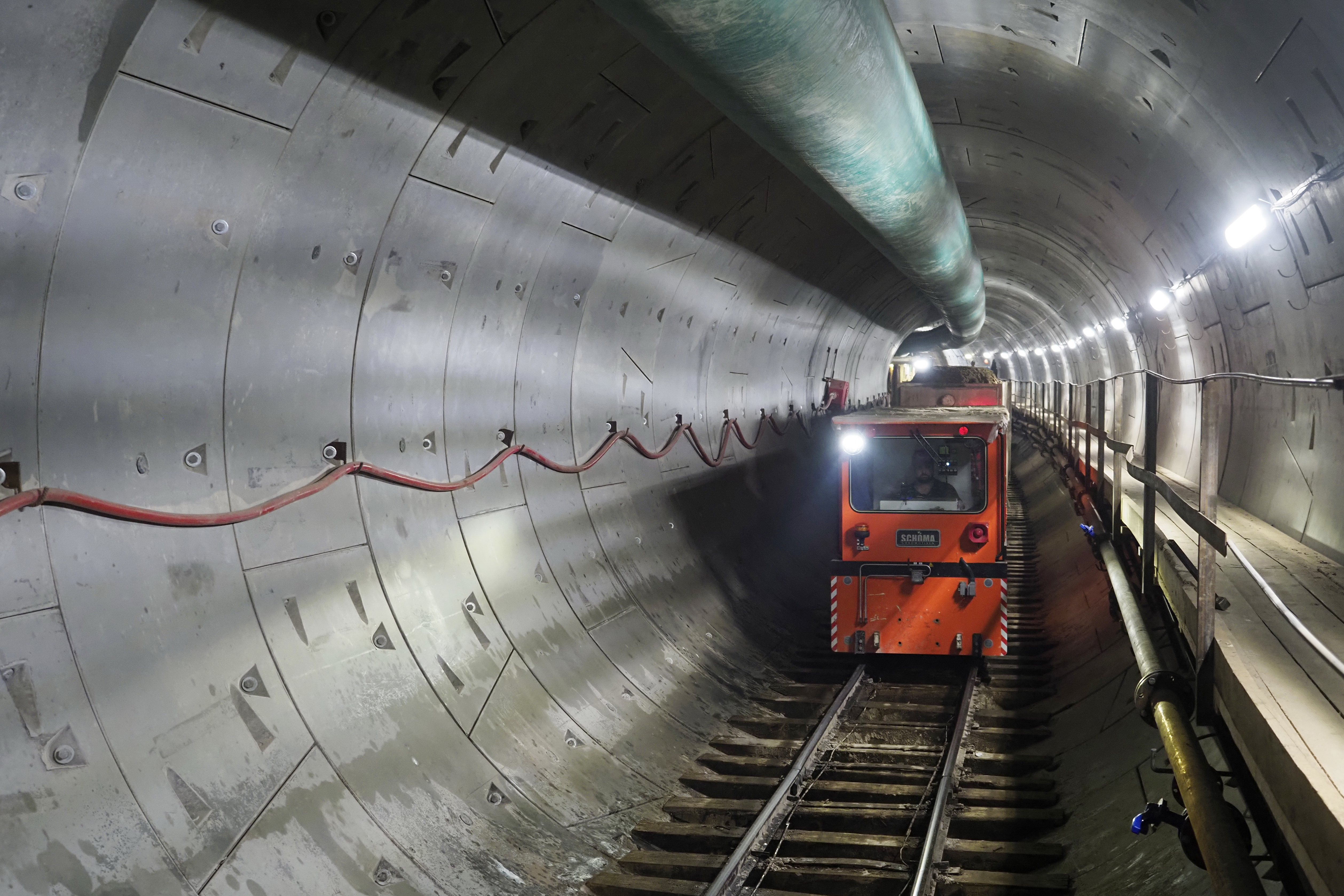 В московском метро до конца года откроют три станции