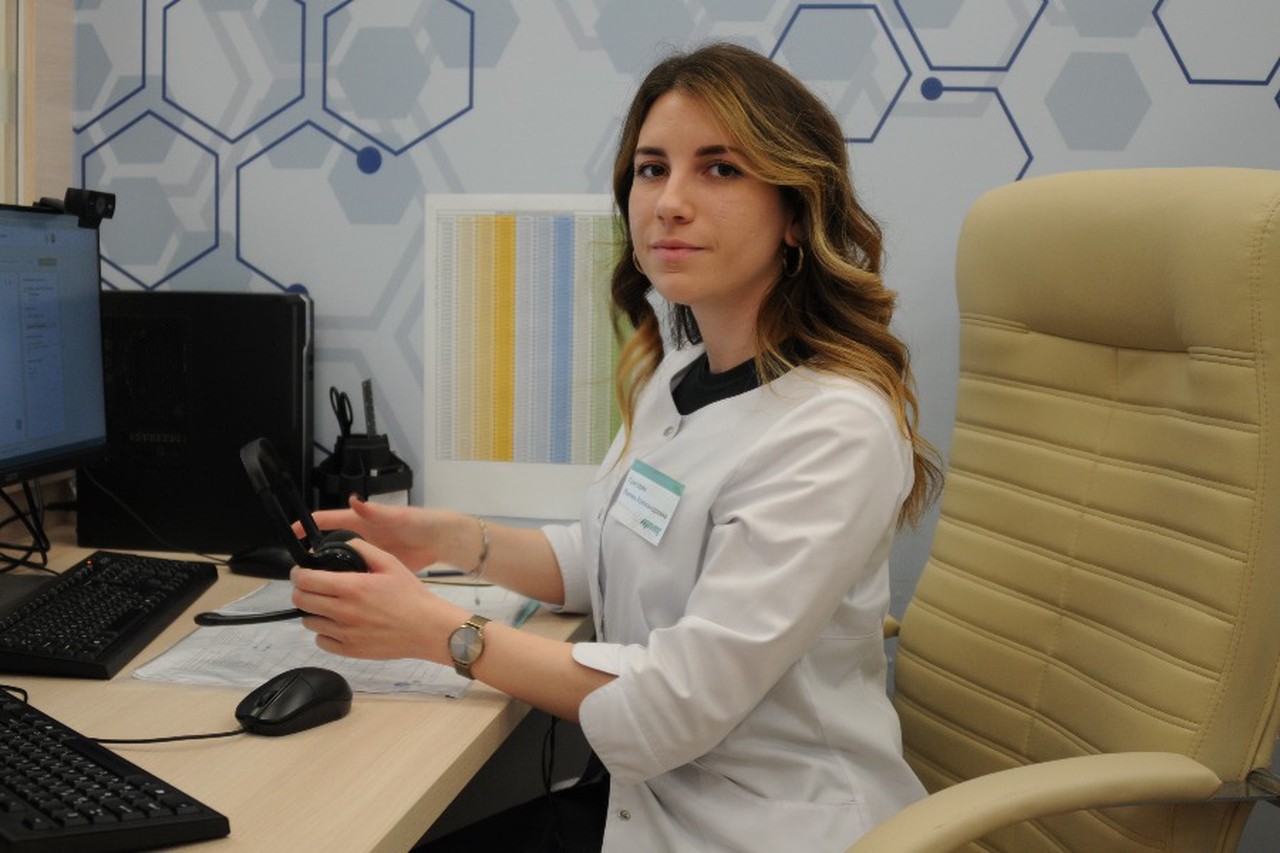 Более 7,2 тысячи москвичей сдали положительные тесты на COVID-19 за сутки