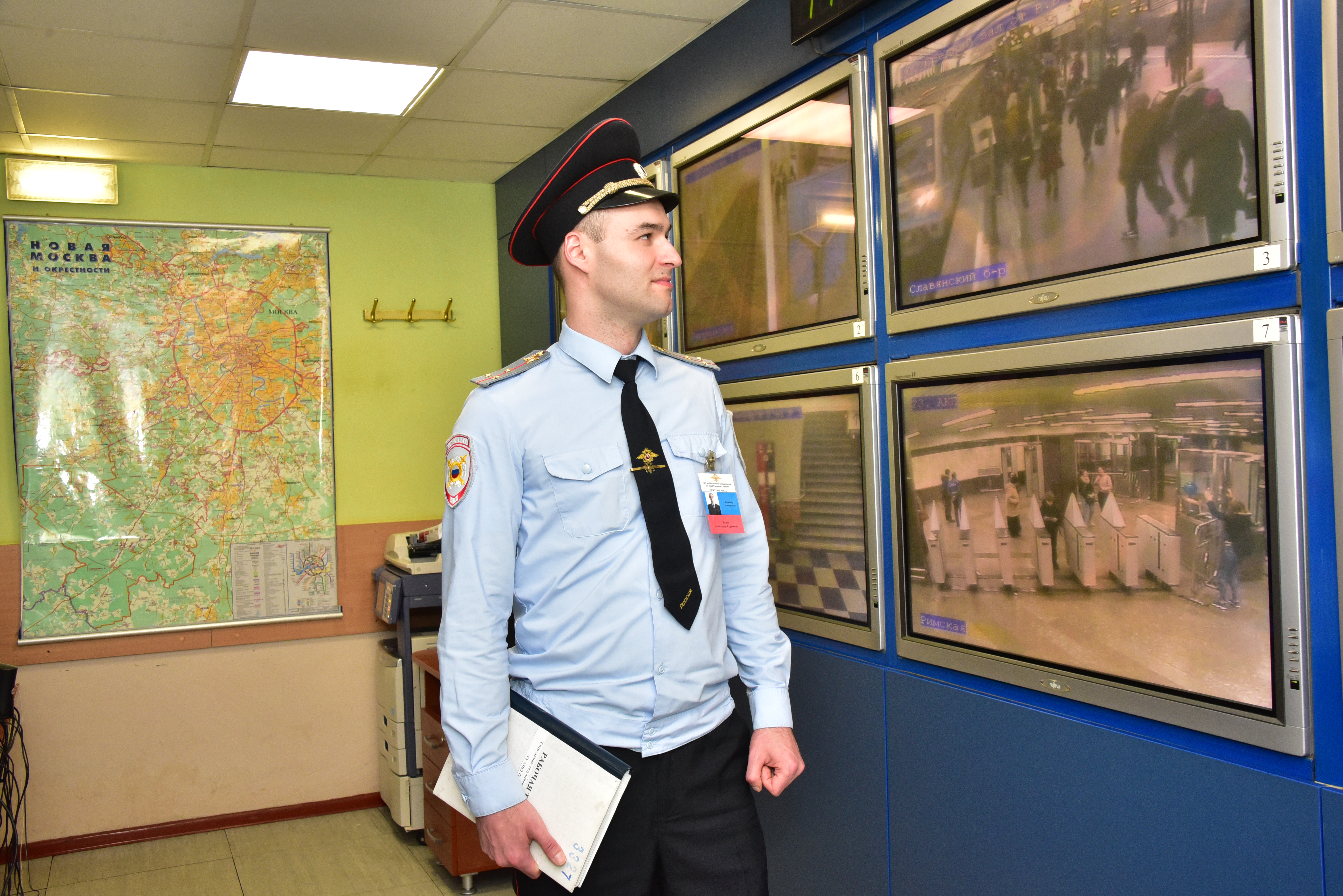 Сотрудники полиции Щербинки задержали подозреваемого в краже