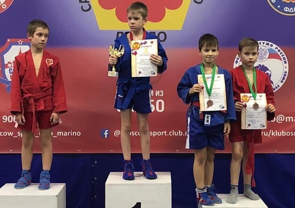 Юные самбисты и рукопашники из Первомайского стали победителями и призерами детско-юношеского турнира