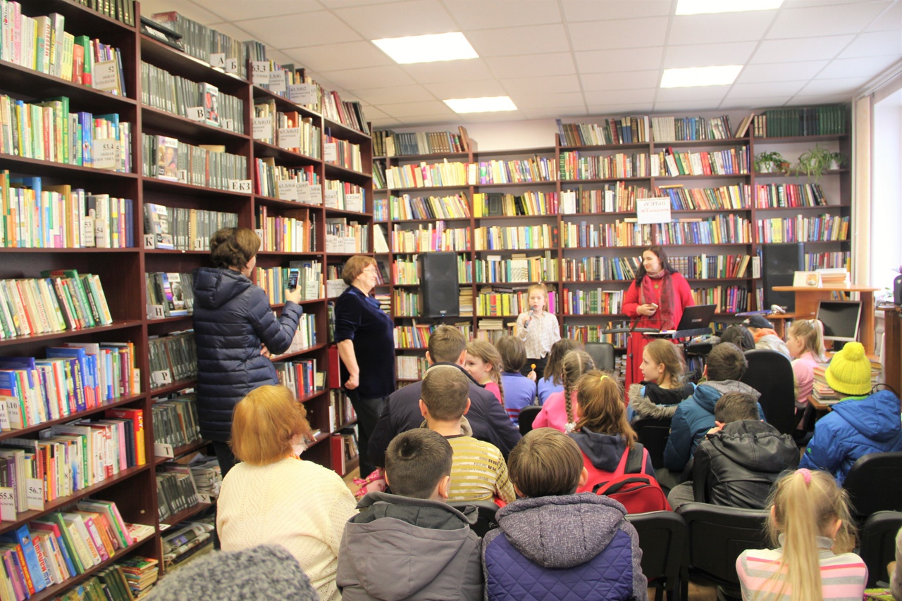 Литературно-музыкальную программу подготовили в библиотеке №2 в Троицке