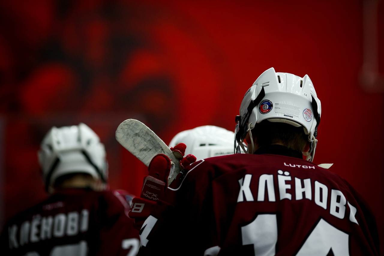 Новая победа юных хоккеистов из Кленовского приблизила их к лидерству в первенстве