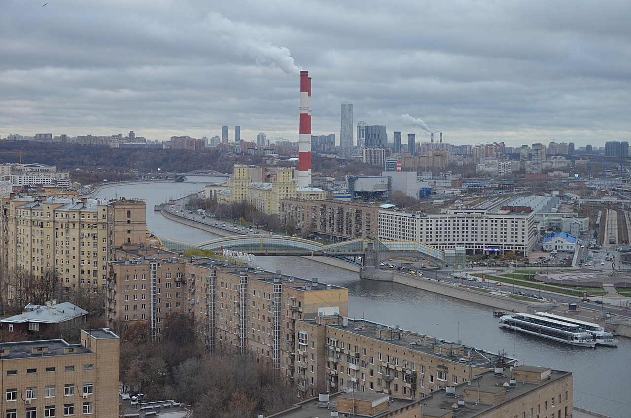 Воздух в Москве прогреется до плюс 16 градусов в четверг