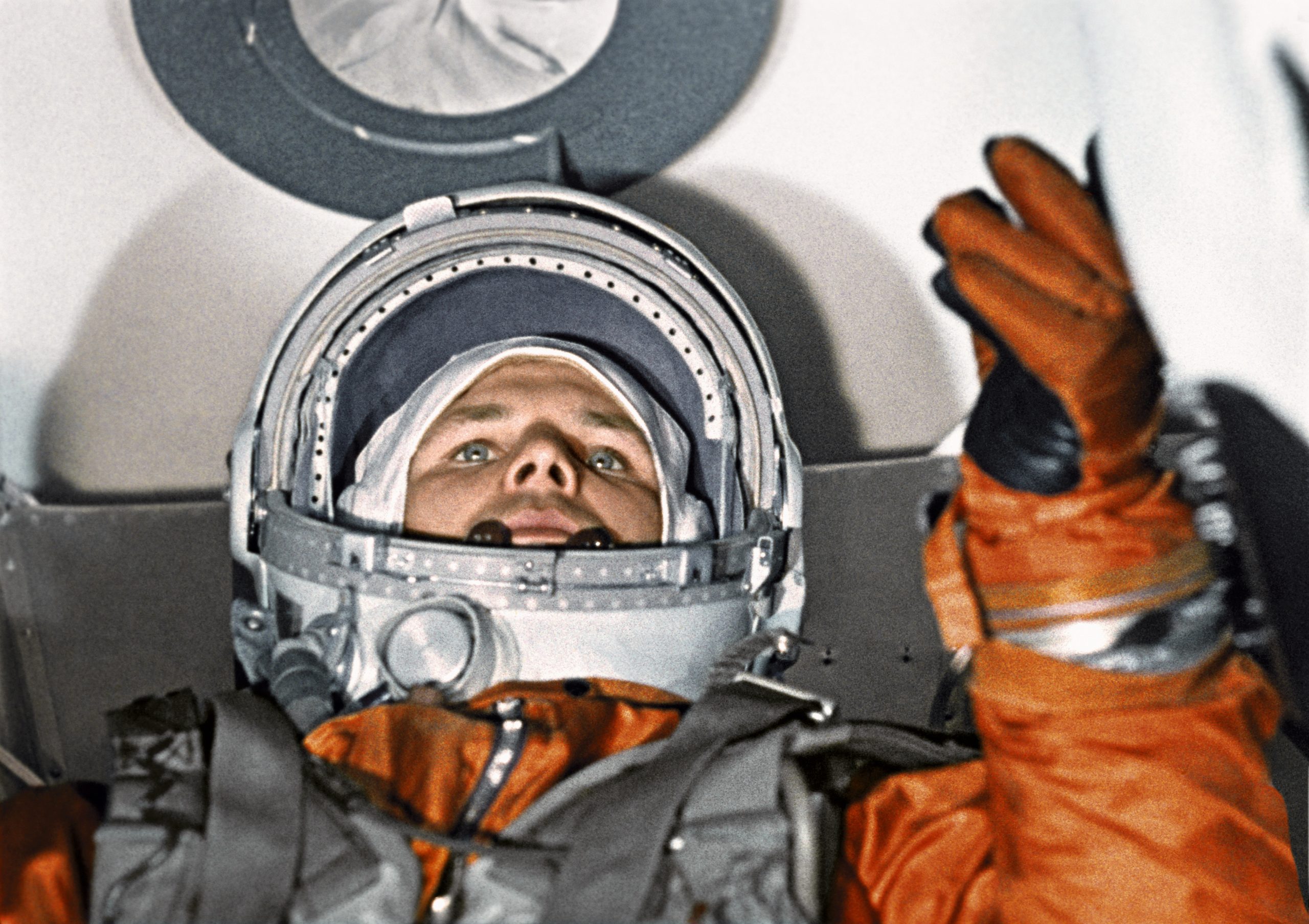 Первый человек пробыл в космосе 1 час 48 минут, что сделало его известным на весь мир. Фото: «РИА Новости»