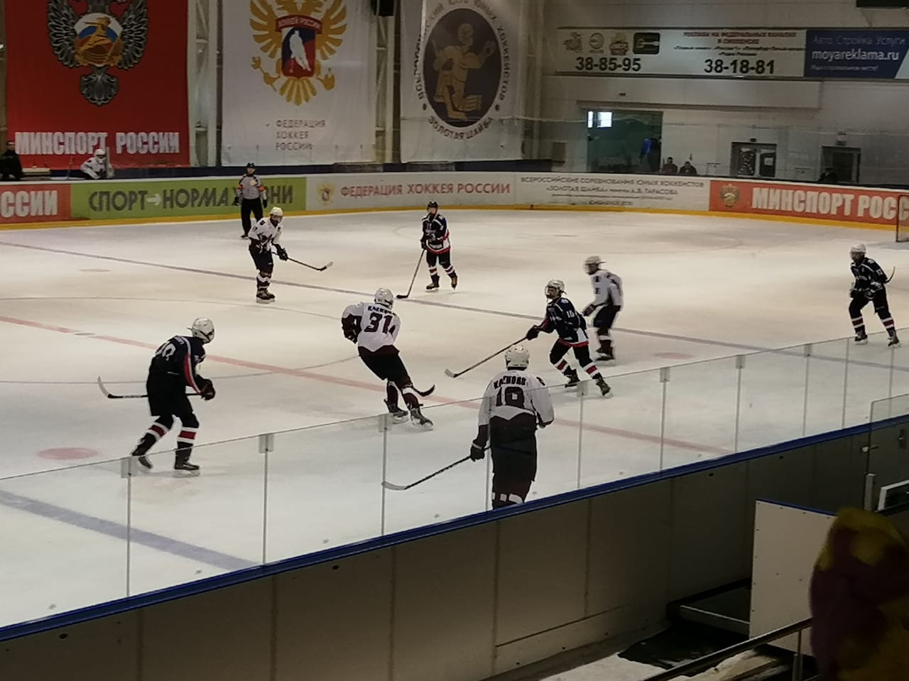 Хоккеисты поселения Кленовское одержали победу в матче турнира «Золотая шайба»