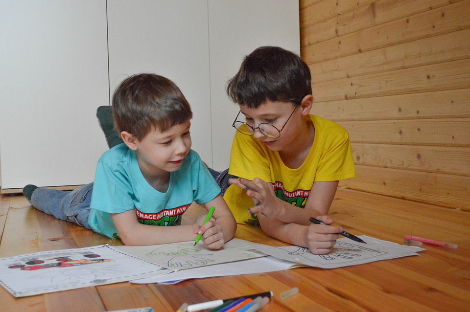 Конкурс рисунков ко Дню защиты детей проведут в Центре культуры и спорта «Филимонковское»