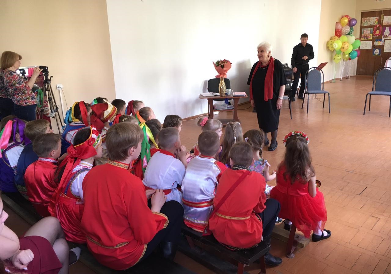 Отчетный концерт фольклорного отделения прошел в Новофедоровской детской музыкальной школе