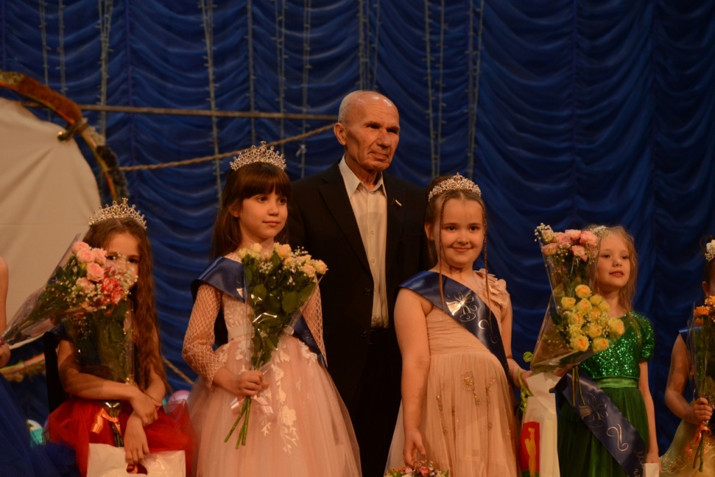 Юные жительницы Михайлова-Ярцевского показали свои таланты на конкурсе