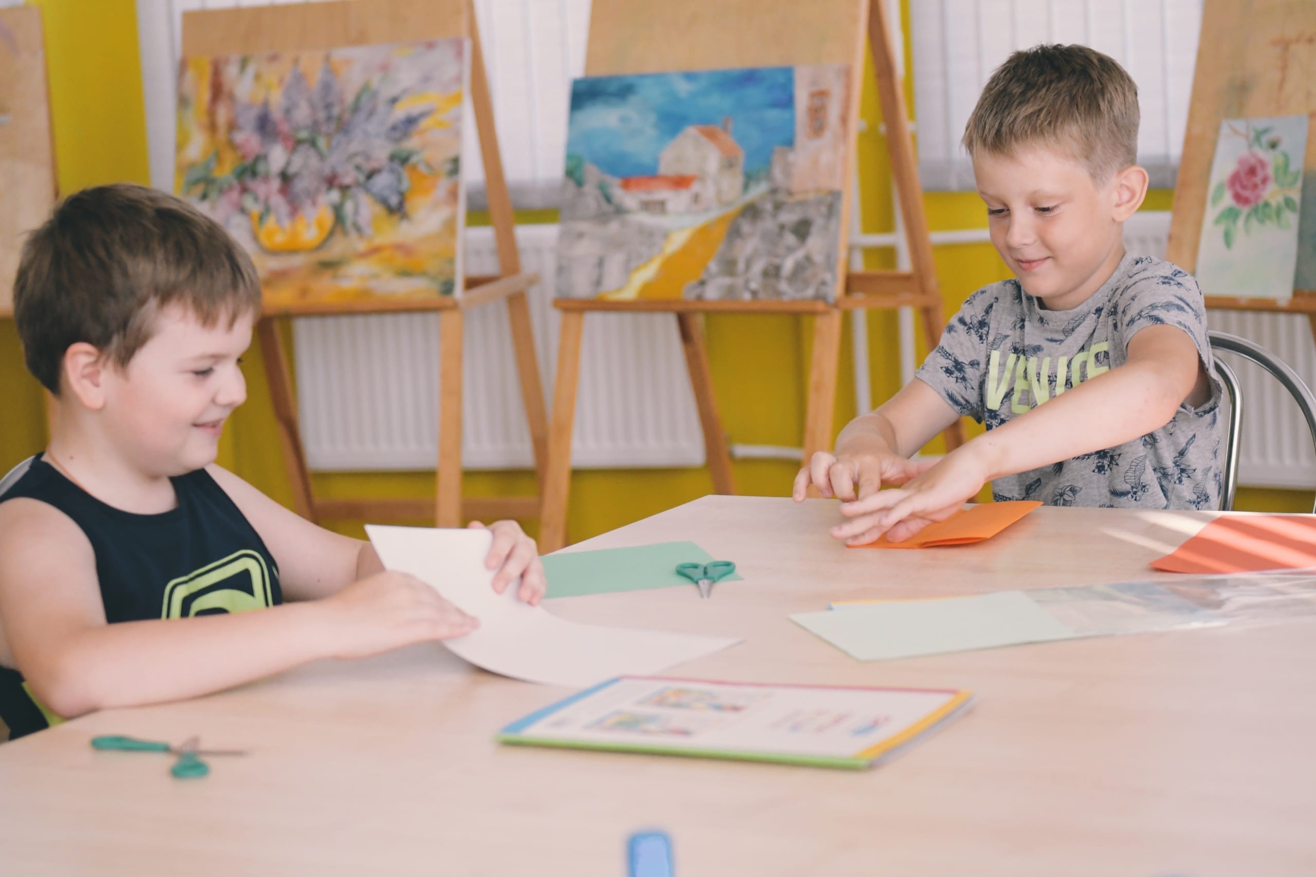 Интерактивную программу для детей организовали сотрудники Культурного центра «Киевский»