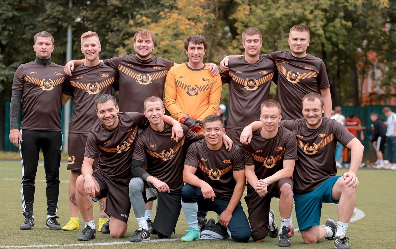 Футболисты из Кокошкино вышли в плей-офф Открытого летного кубка Urban Cup