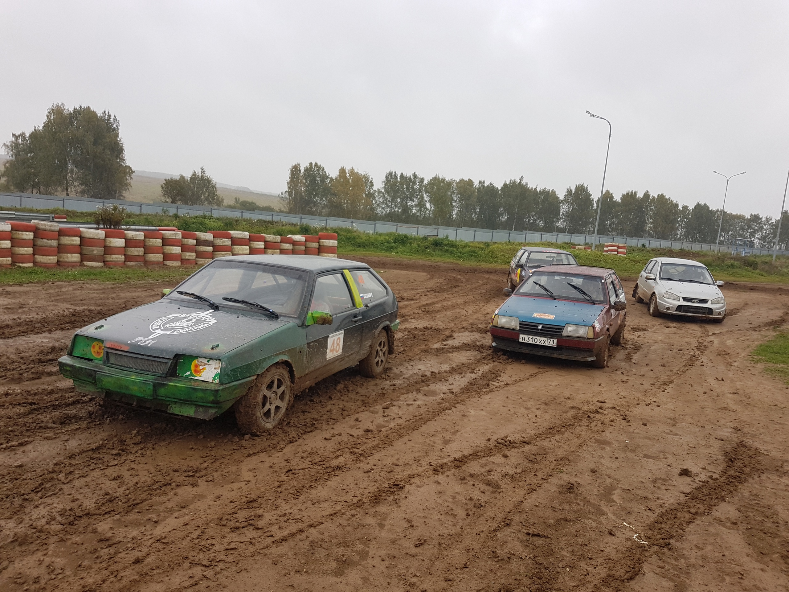 Представители «РаллиКроссАрены» в Щаповском провели автоспортивные соревнования