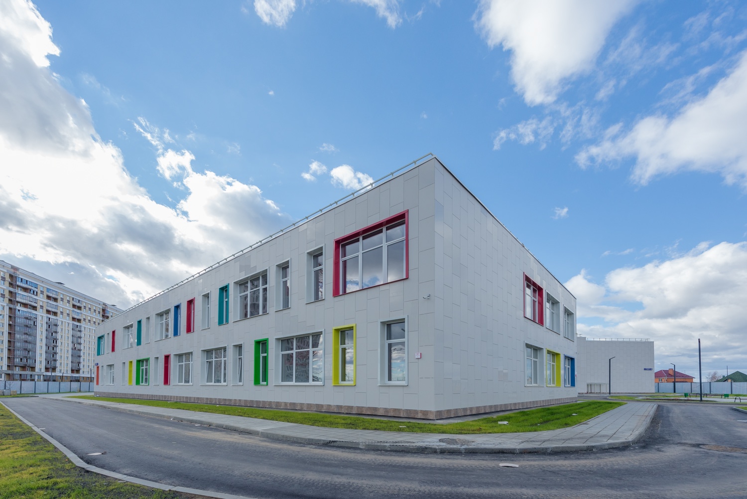 Строительство школы в поселении Рязановское вышло на завершающий этап