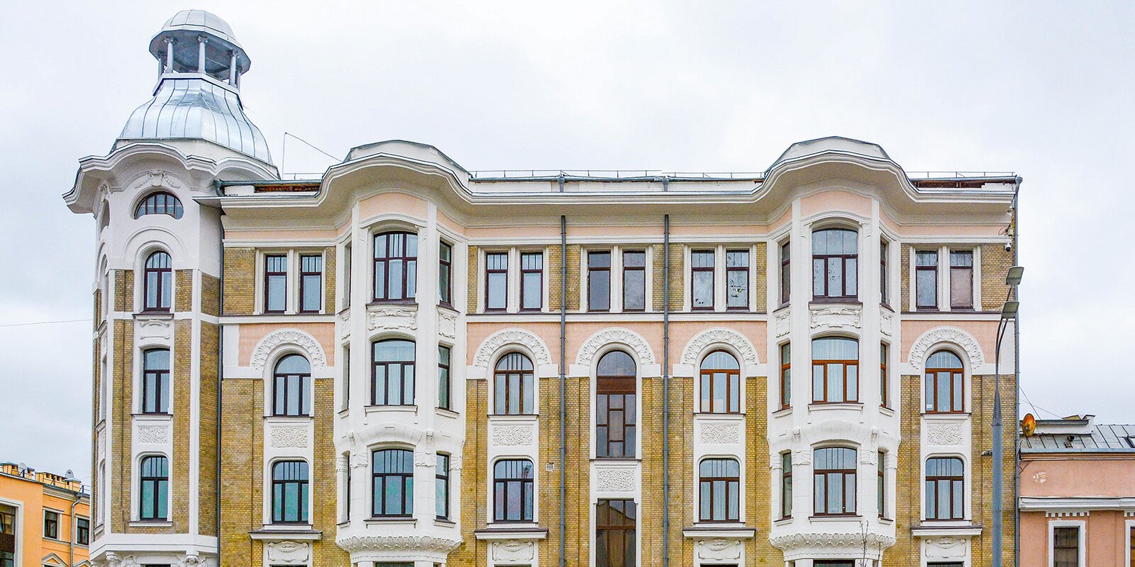 Свой исторический вид получил жилой дом Скопника на Спиридоновке. Фото с mos.ru