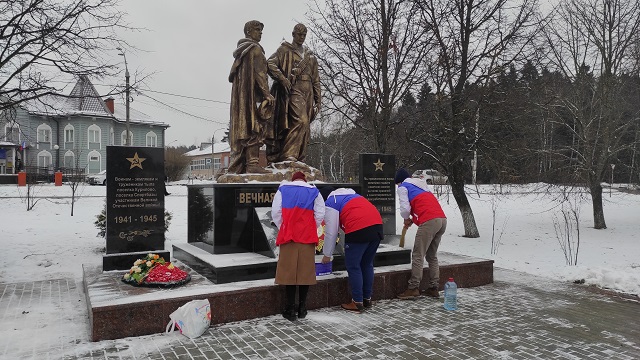 Мемориально-патронатную акцию провели в поселении Щаповское
