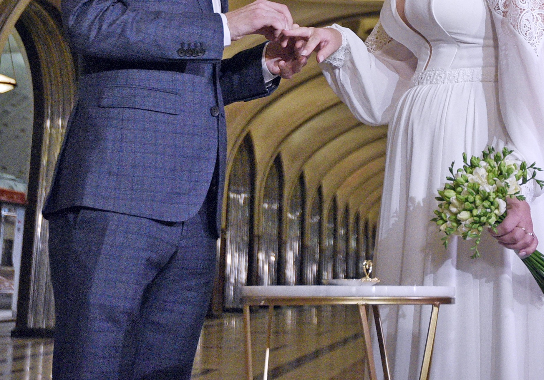 Более шести тысяч свадеб прошло в феврале в Москве