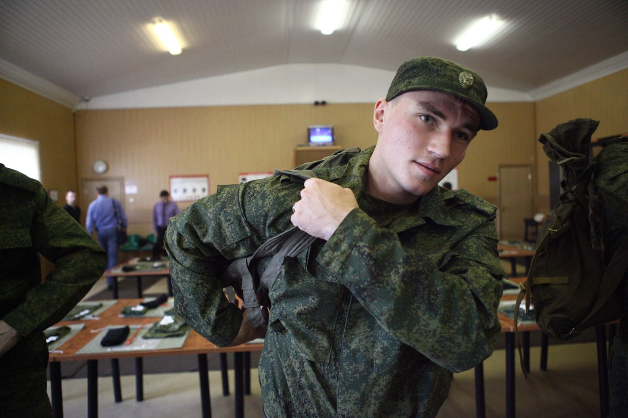 Три молодых человека из Роговского пополнят ряды Вооруженных сил России