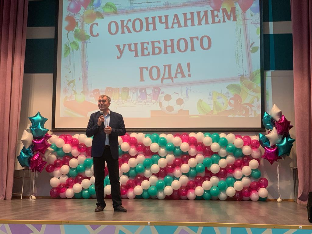 Торжественное мероприятие прошло для одиннадцатиклассников школы №1392 поселения Десеновское