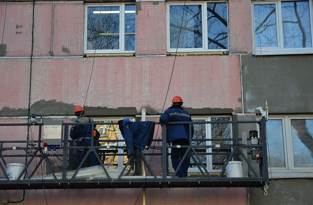 Более 30 проектов капитального ремонта многоквартирных домов согласовали в ТиНАО