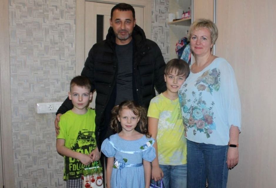 Глава администрации Щербинки принял участие в акции «Елка желаний»