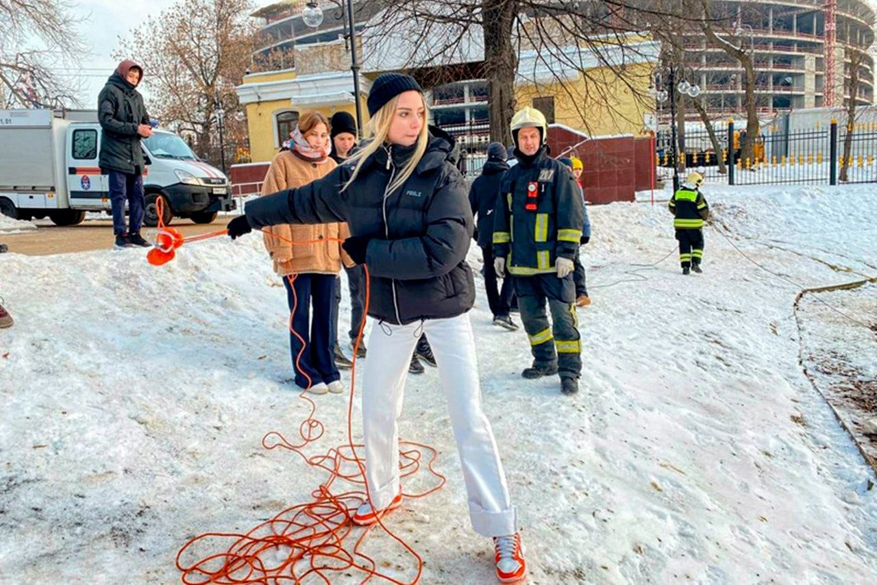 Сотрудники Департамента ГОЧСиПБ проводят профилактические мероприятия на водоёмах совместно со спасателями