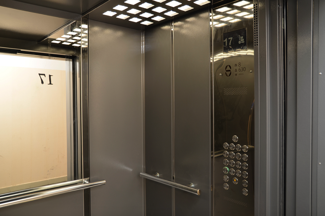 Более двух тысяч лифтовых конструкций заменили в столице за год
