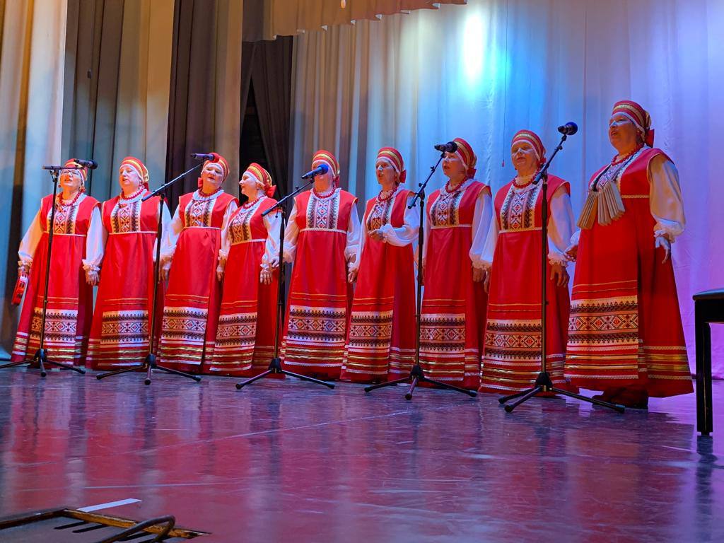 Творческие коллективы из Щаповского объявили призером на конкурсе «Поющий май»