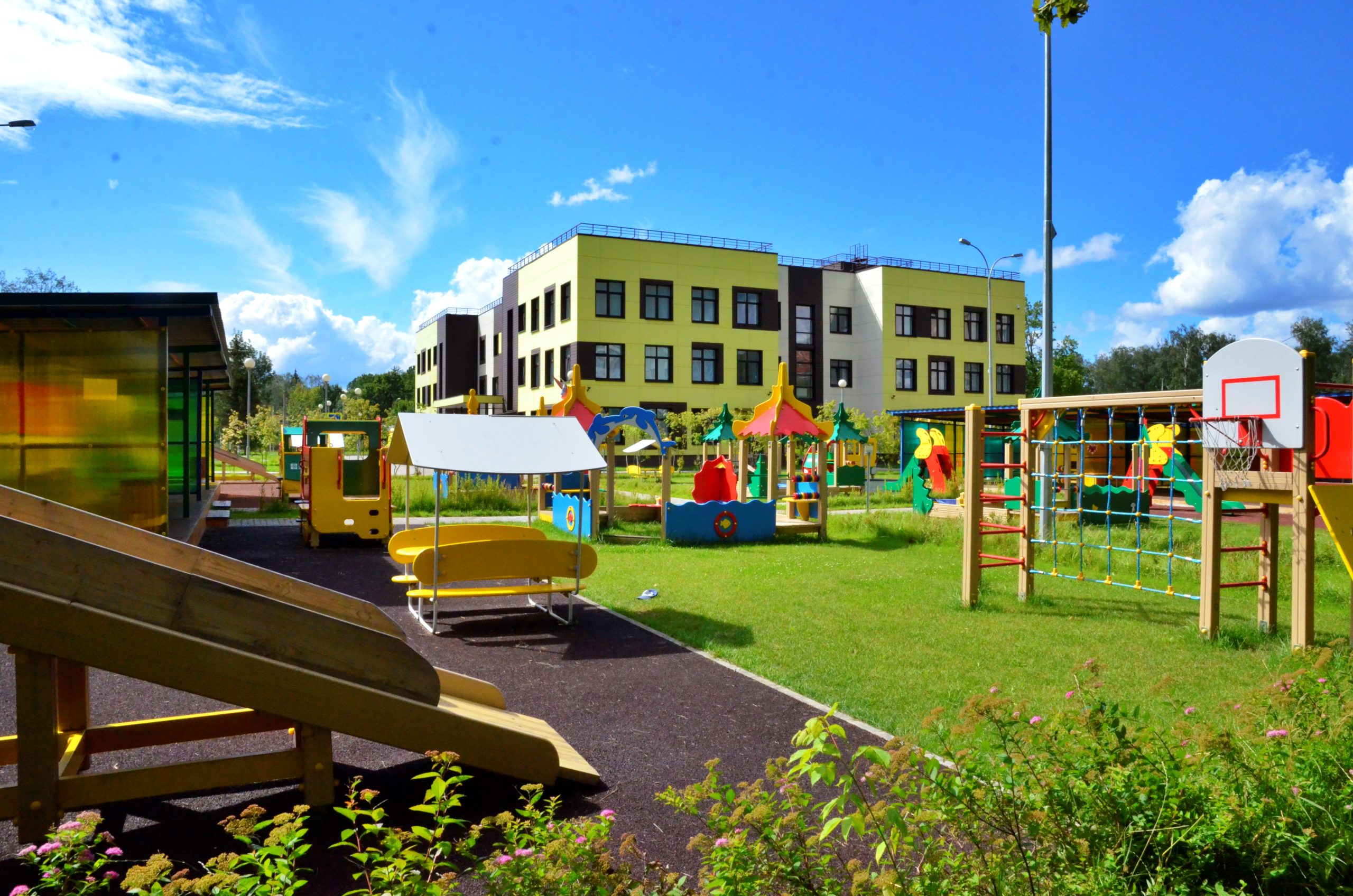 Детям будет уютно: В Филимонковском построили новый дошкольный корпус