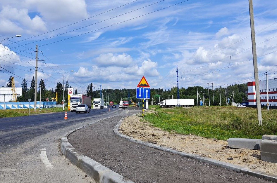 Ремонт пешеходной зоны продолжили в поселении Михайлово-Ярцевское