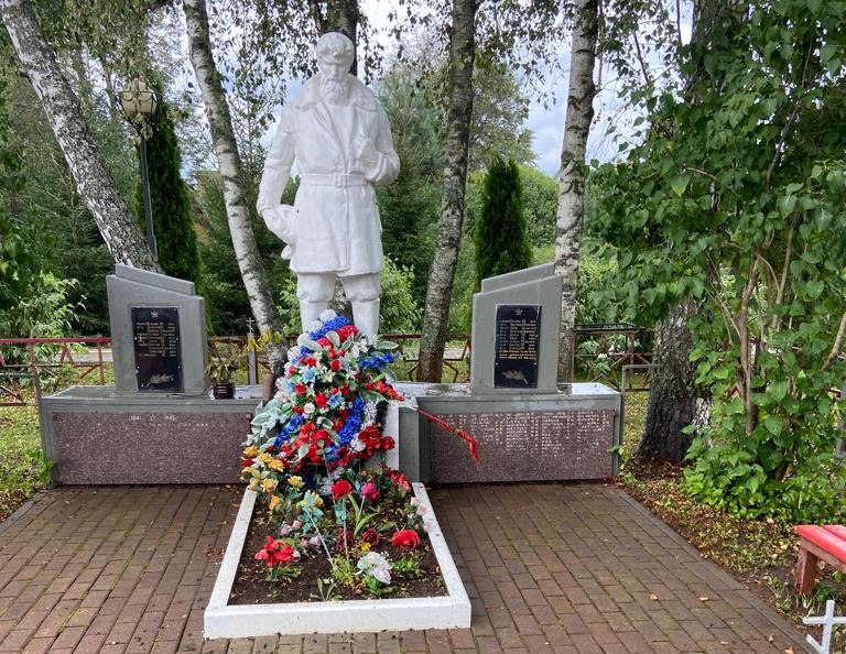Мемориально-патронатная акция состоялась в Роговском