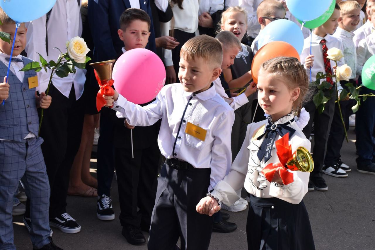 Торжественный праздник прошел в поселении Новофедоровское в честь Дня знаний