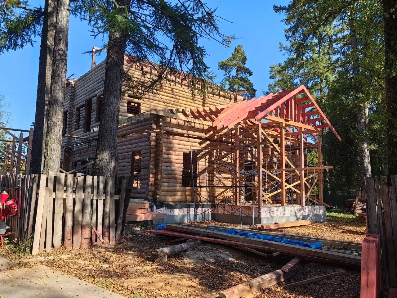 Специалисты продолжили реставрацию объекта культурного наследия «Усадьба Бергов» в поселении Первомайское