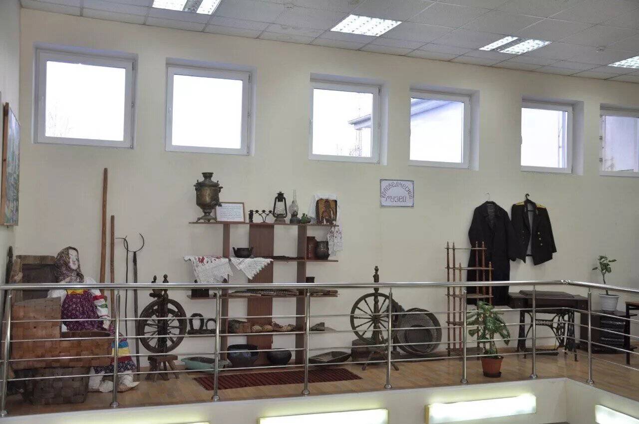 Выставка быта крестьянской избы открылась в одной из библиотек Краснопахорского