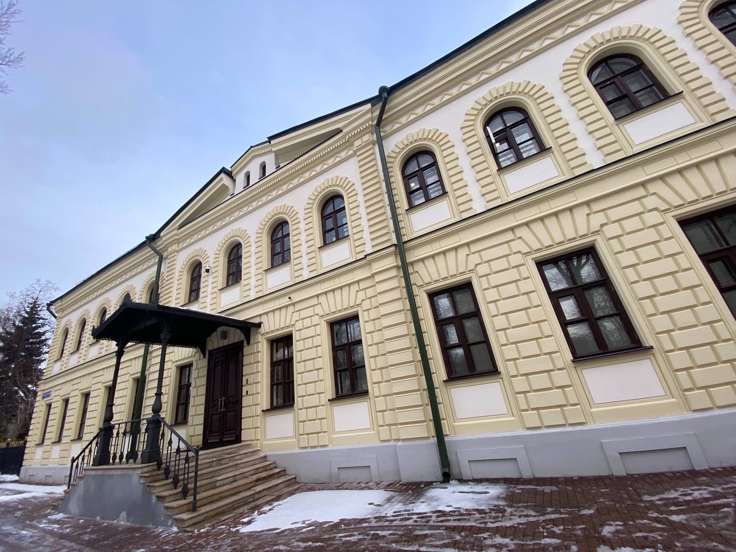 Специалисты отреставрировали три объекта культурного наследия в Москве