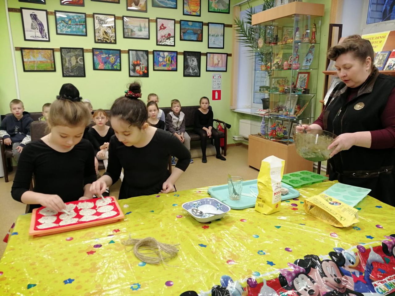 Акцию «Синичкин день» провели для детей в ДЮЦ Щербинки