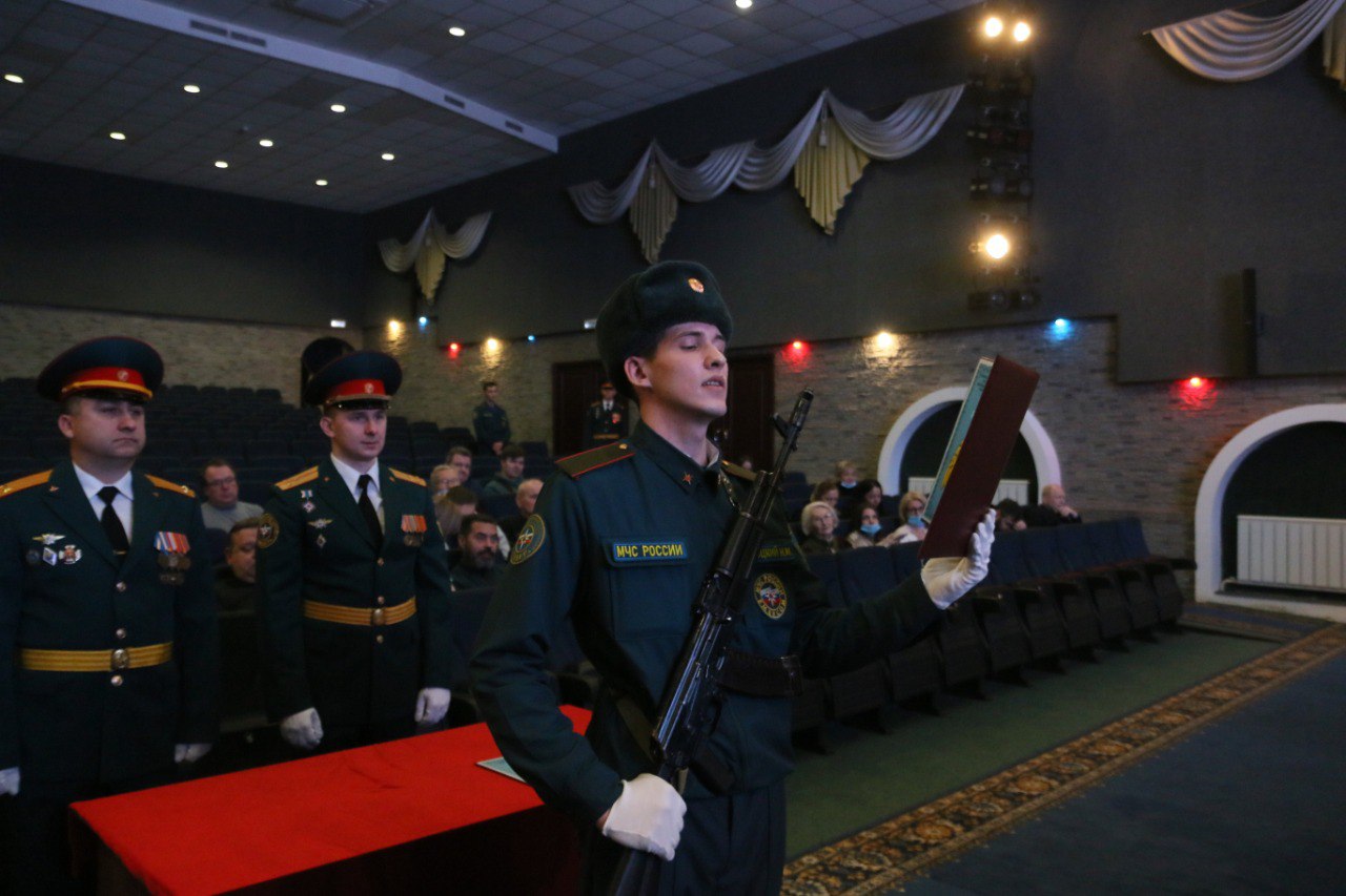 Торжественное принятие военной присяги состоялось в Центре «Лидер» поселения Мосрентген