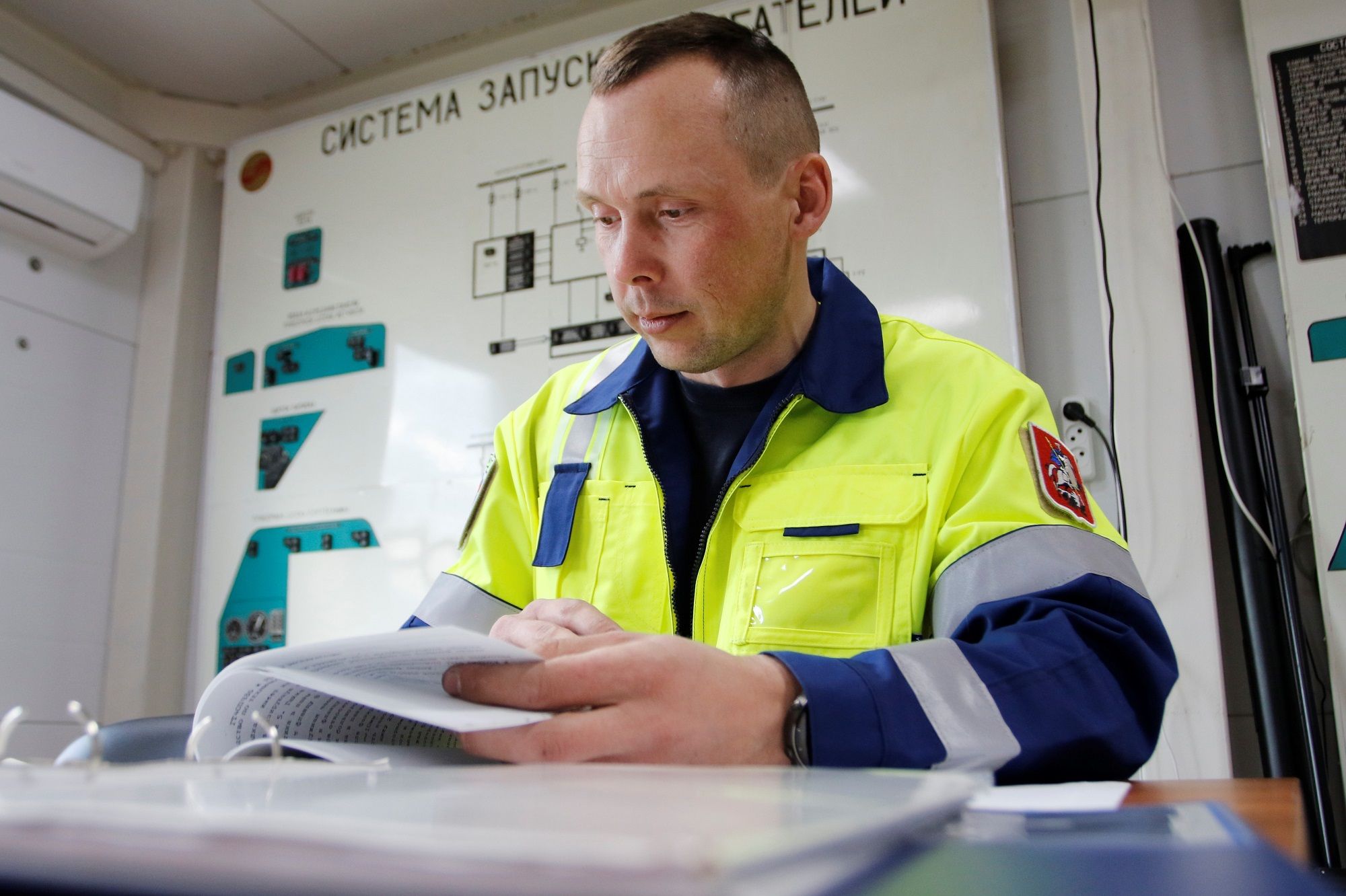 «Рожденному летать – покоряется небо»: в Московском авиацентре выбрали лучших специалистов по итогам 2023 года