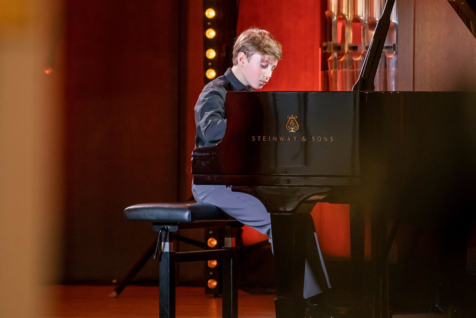 На фото победитель в номинации «Фортепиано» Дени Кохановский. Фото: сайт мэра Москвы