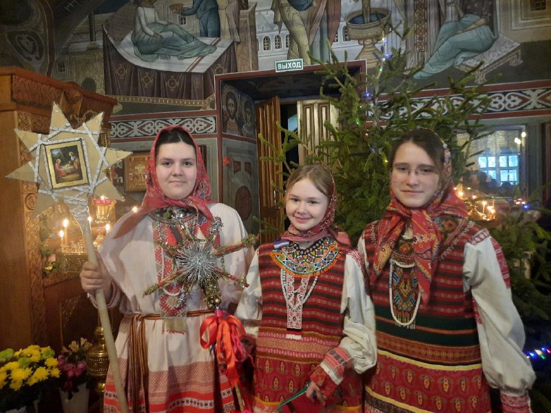Праздничный концерт «Дорога в Рождество» организовали в поселении Первомайское