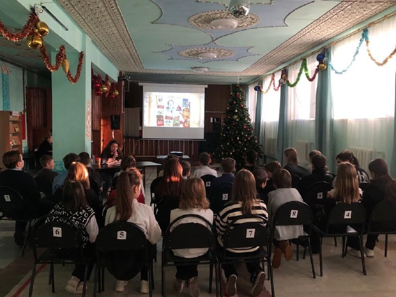 Литературную встречу провели для детей в ДК «Солнечный» поселения Щаповское