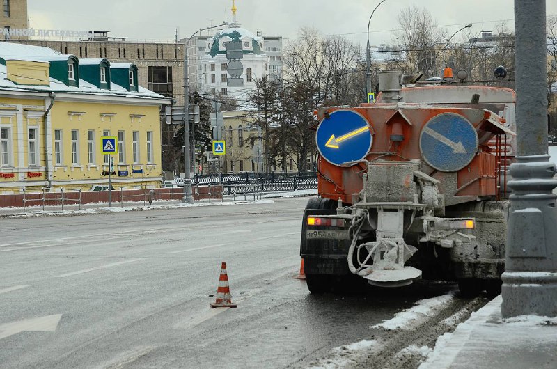 Более 70 дорожных проектов реализуют сотрудники ЦОДД в Москве