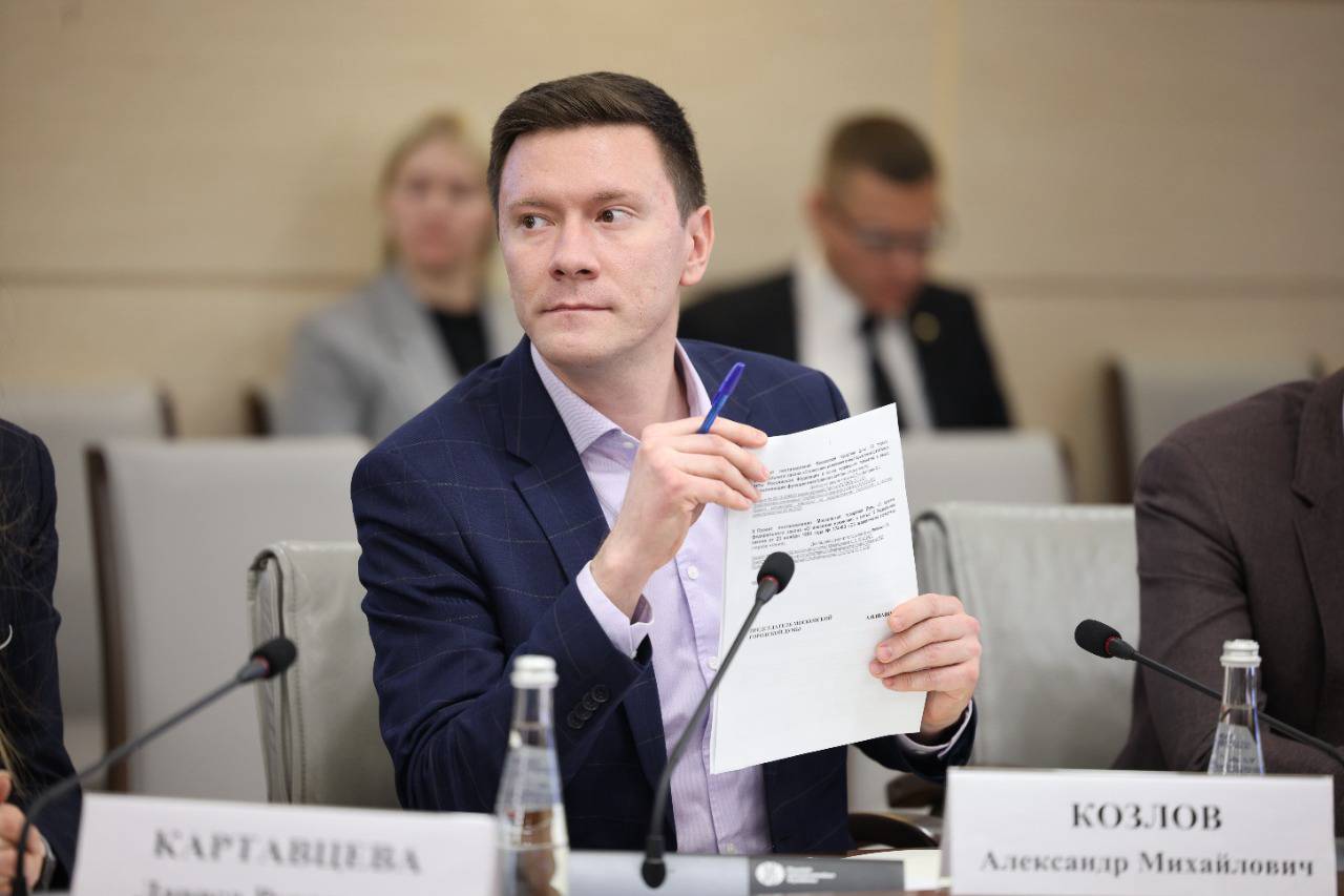 Депутат МГД Козлов: Благоустройство в формате «от дома до дома» сделает удобнее движение внутри кварталов