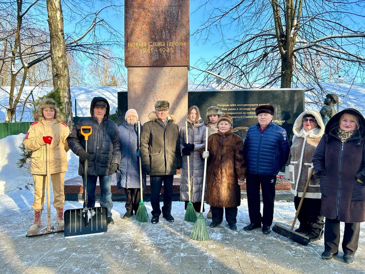 Мемориально-патронатная акция прошла в поселении Десеновское 