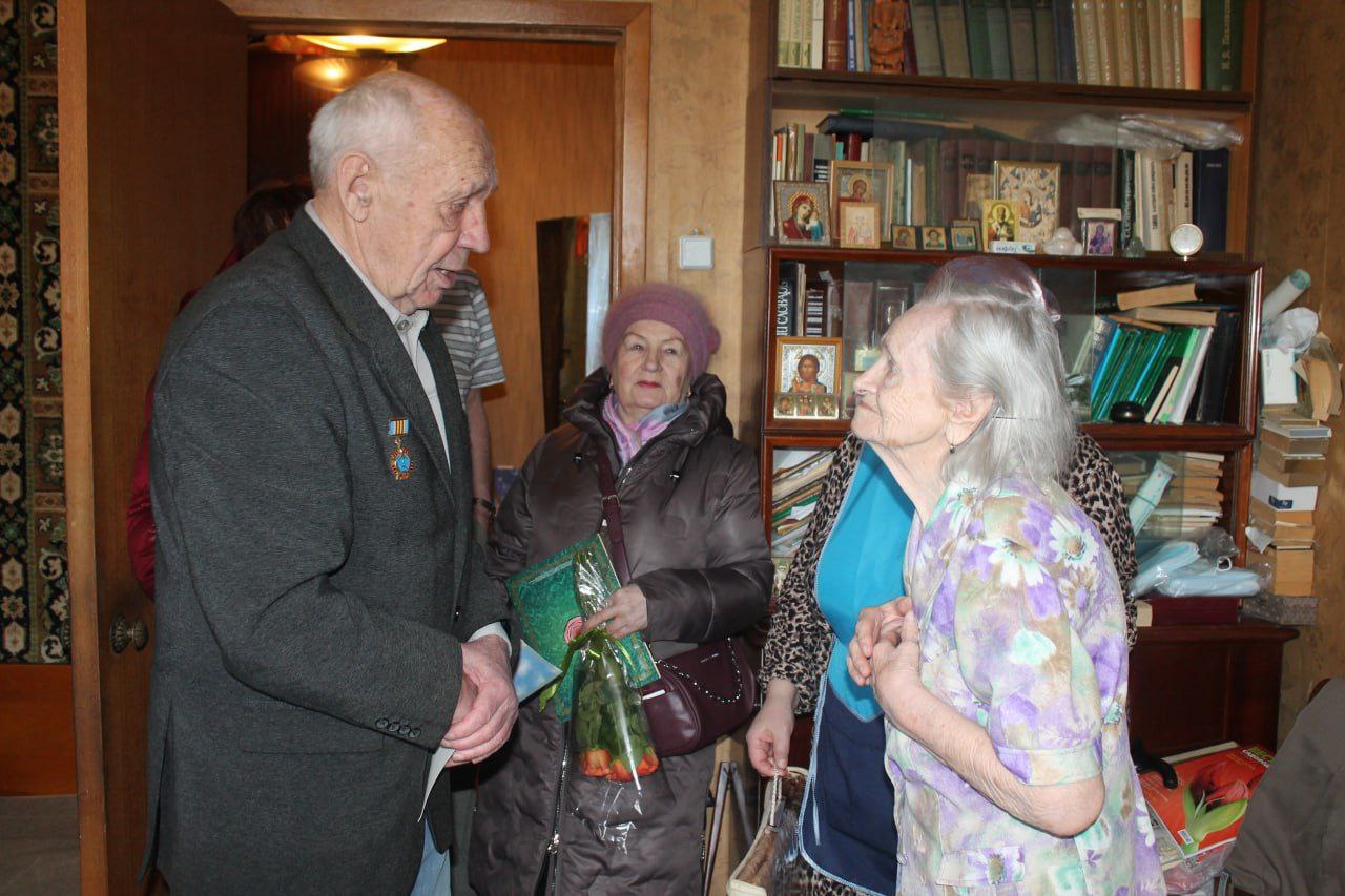Жительница Щербинки Екатерина Малышева отметила 100-летний юбилей. Фото предоставили сотрудники администрации