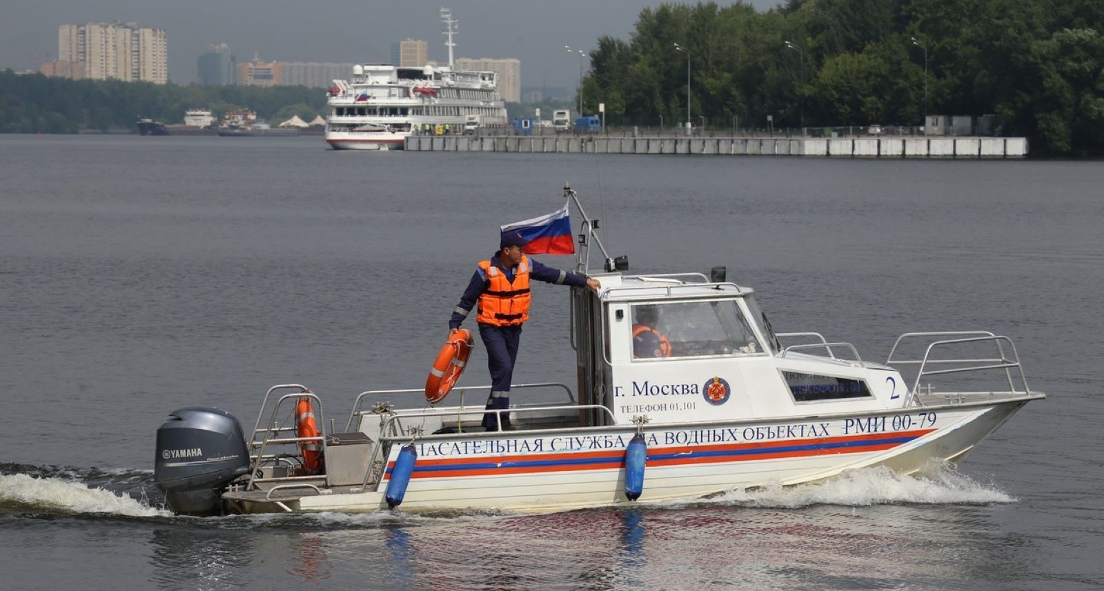 Безопасность и комфорт: московские спасатели рекомендуют выбирать проверенные пляжи столицы