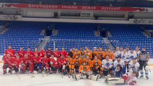 Игроки ХК «Вороново» на турнире «памяти Алексея Дубинина». Фото предоставили участники клуба