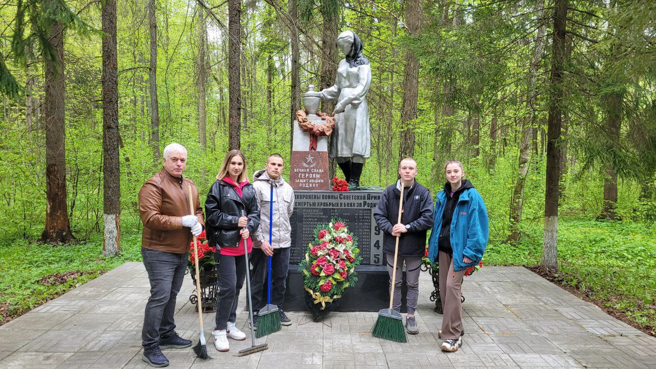 Представители Молодежных палат Новой Москвы приняли участие в акции памяти