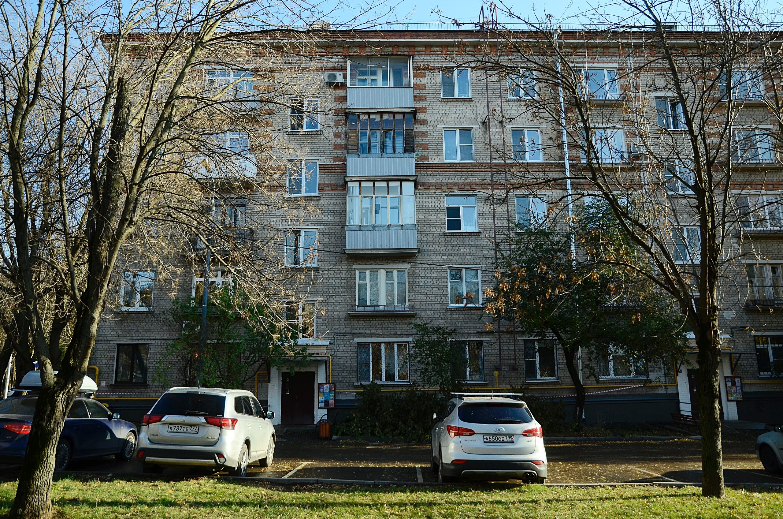 Отвечаем за безопасность: проверка чердаков и подвалов прошла в поселке Шишкин Лес