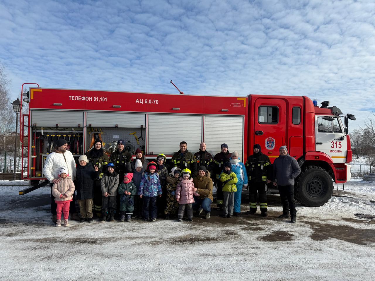 Праздник храбрых людей! Фото: пресс -служба Департамента департамента Департамента Гочсипба